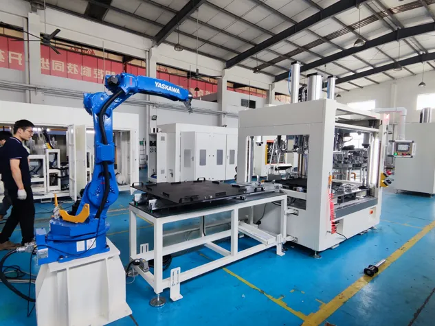 Automatic Glue Spraying, Press-Fitting and Edge Banding Equipment